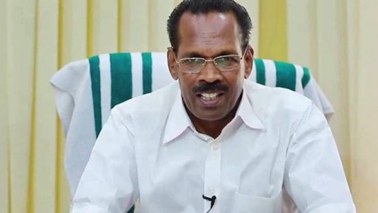 ഓൺ ലൈൻ മദ്യവിൽപന ആലോചിച്ചിട്ടില്ലെന്നും ലോക്ക് ഡൗൺ കഴിയും വരെ ഇതേ സ്ഥിതി തുടരുമെന്നും എക്സൈസ് മന്ത്രി